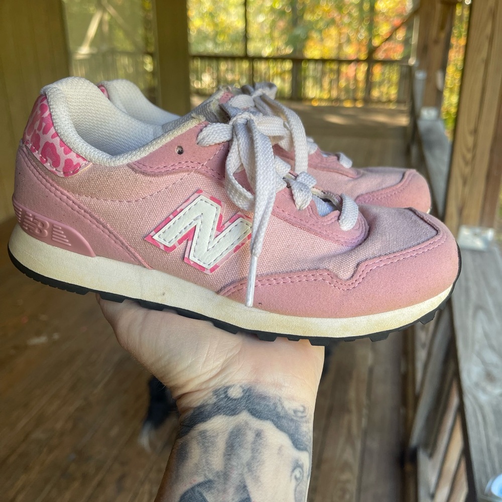 New balance size 1 girls